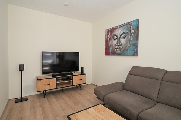 Medium property photo - Van Kinsbergenstraat 13, 2518 GV The Hague